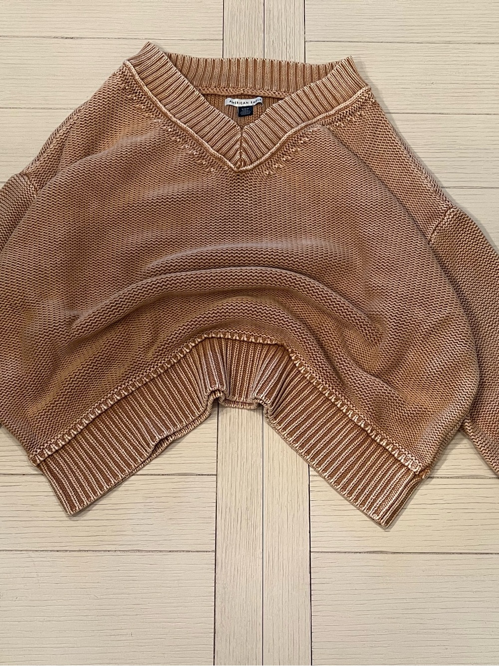 American Eagle Outfitters Cropped V-Neck Sweater in Camel Brown
